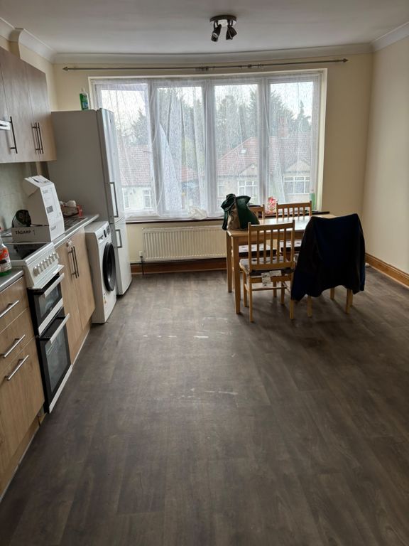 Property photo 1 of 6 Two Bed Flat To Rent Wembley Park Inclusive All The Bill.
