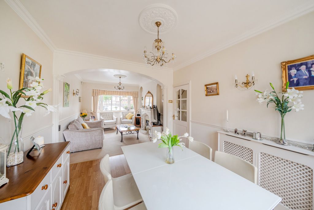 Property photo 3 of 19 1508967-12-6A8423...