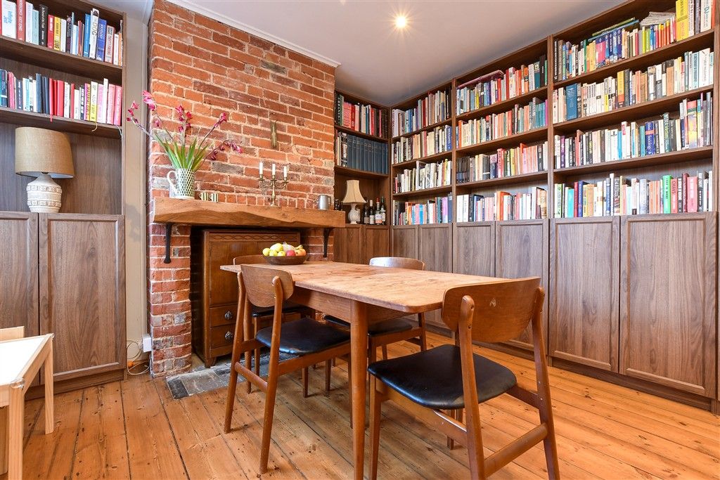 Property photo 3 of 20 Dining Room