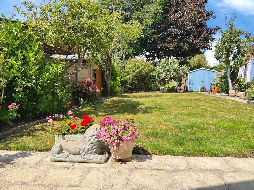 Property photo 1 of 6 Picture No. 05