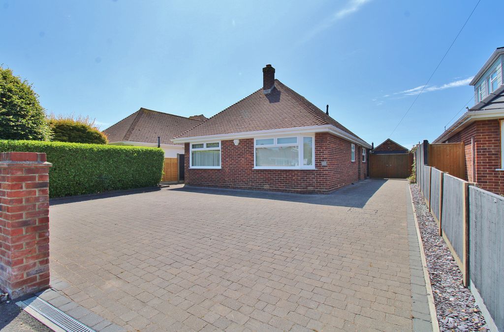 Property photo 1 of 36
