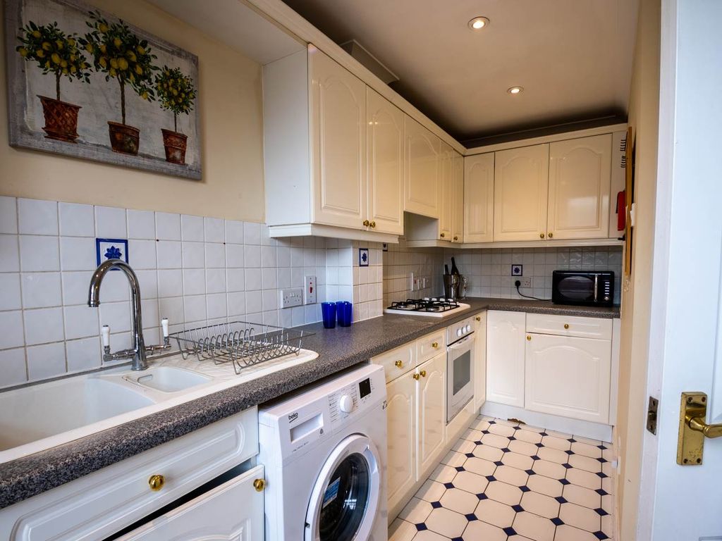 Property photo 3 of 18 68_Station_Road_West_Canterbury-2