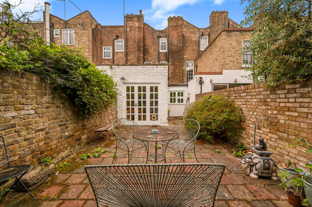 Property photo 2 of 11 Picture No. 06