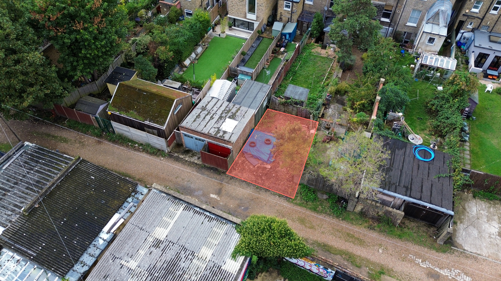 Property photo 1 of 3