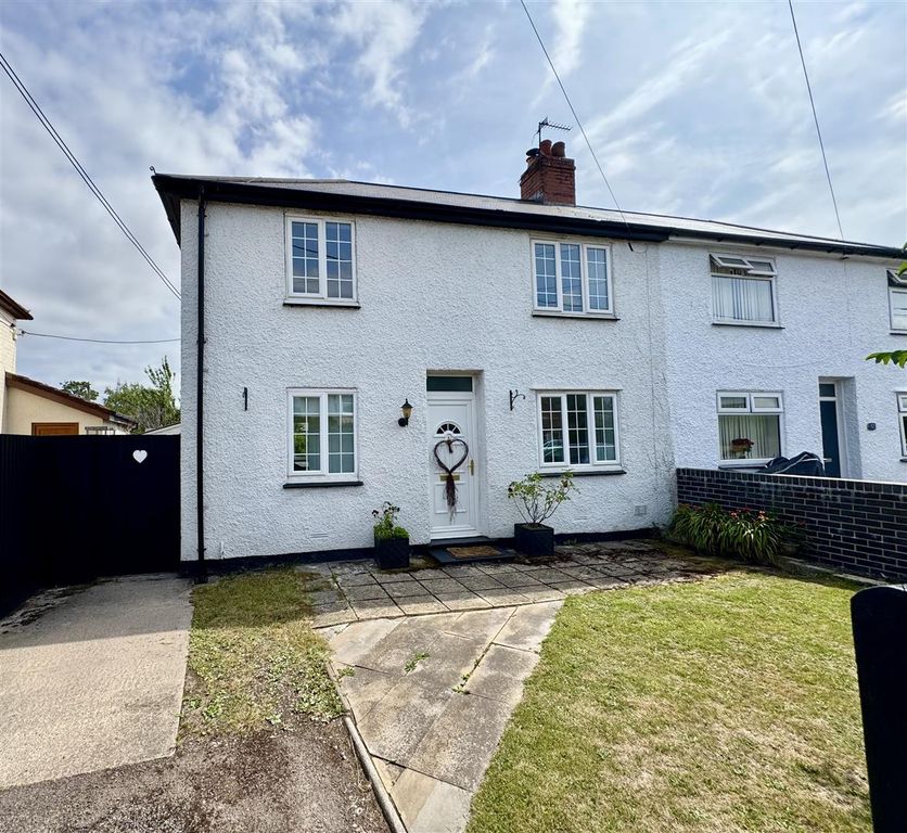 Property photo 1 of 25 Caldicot Road