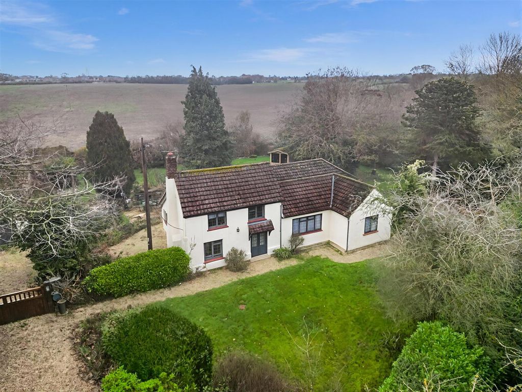 Property photo 2 of 23 Aerial External