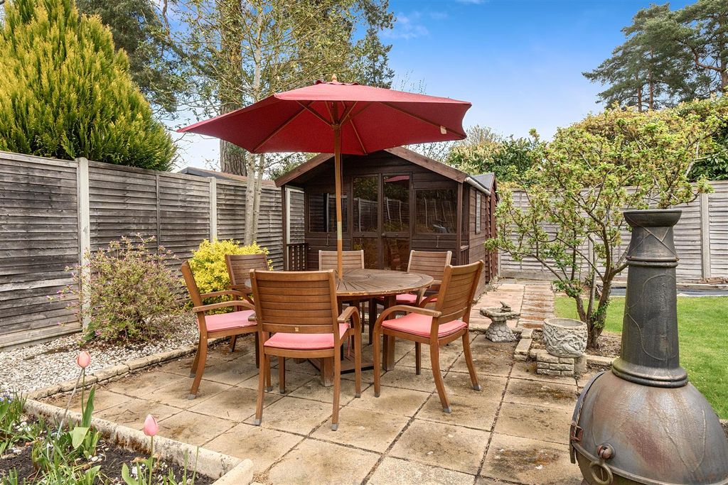 Additional image 20 of 4 bed detached house for saleThe Avenue, Crowthorne, Berkshire RG45