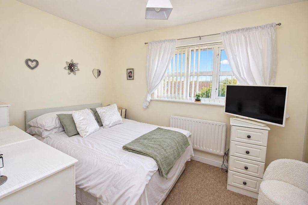 Property photo 3 of 12 3.Png