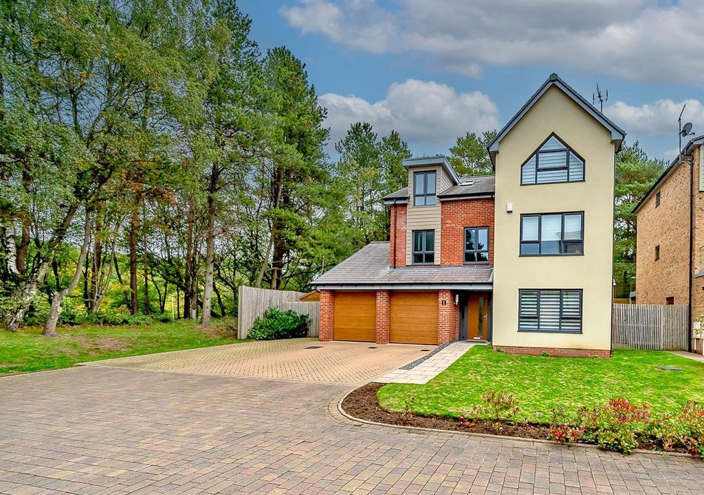 Property photo 1 of 53 2.Jpg