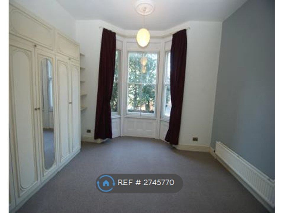 Property photo 2 of 5