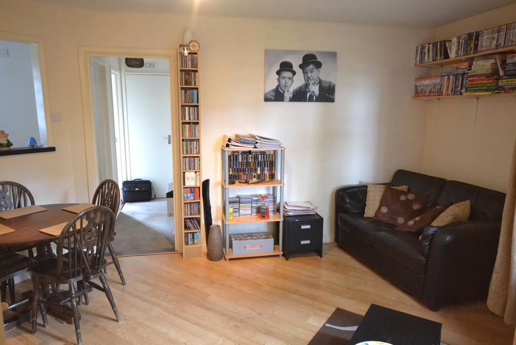 Property photo 2 of 5 Lounge/Diner
