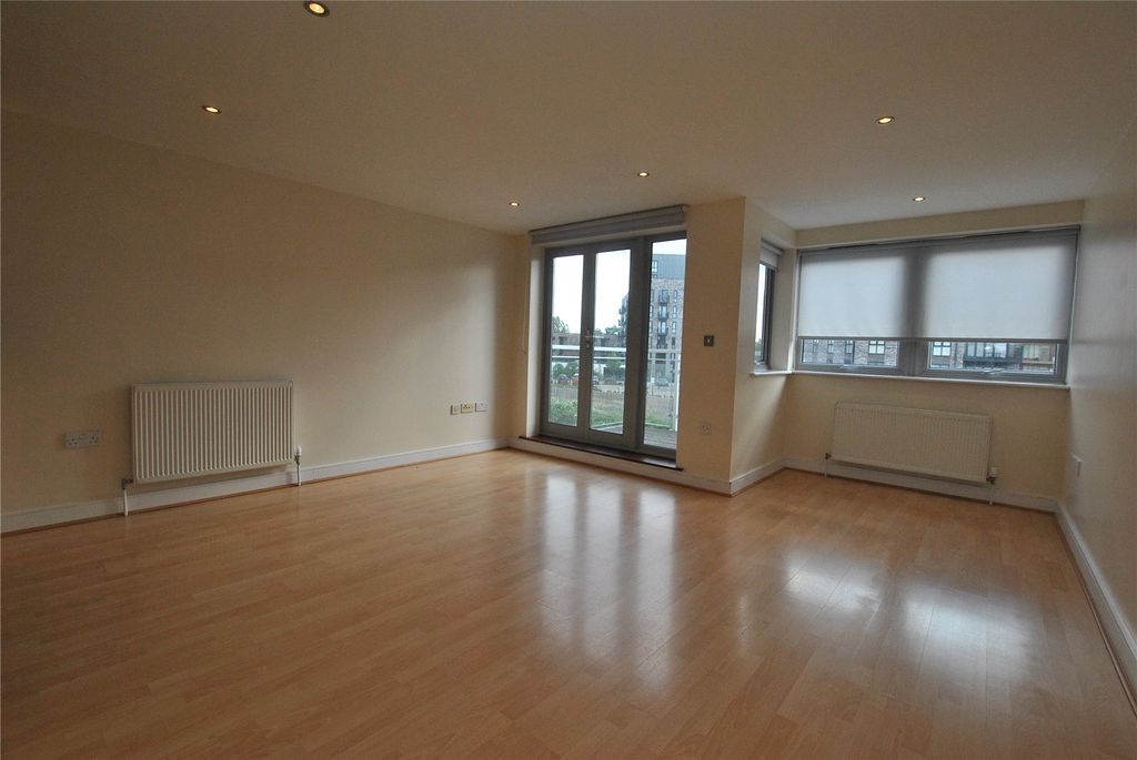 Property photo 2 of 7 Picture No. 03