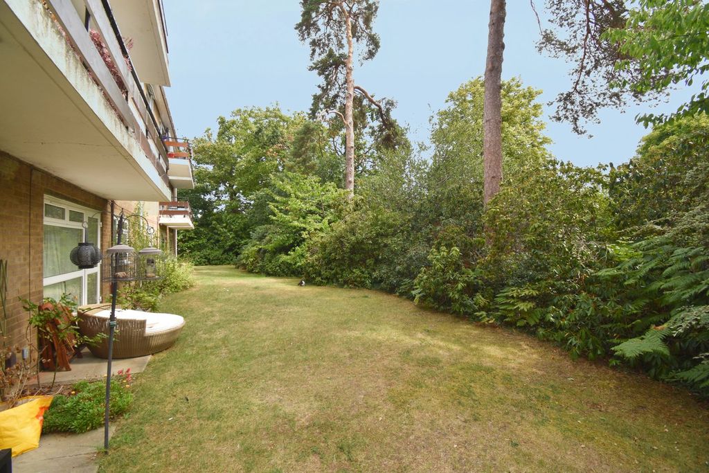 Property photo 3 of 10