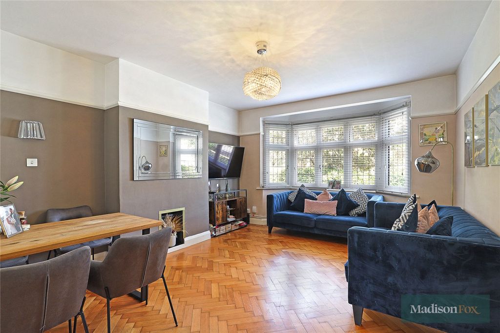 Property photo 3 of 20 Picture No. 19