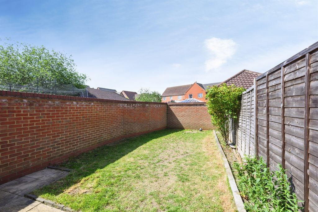 Property photo 2 of 14