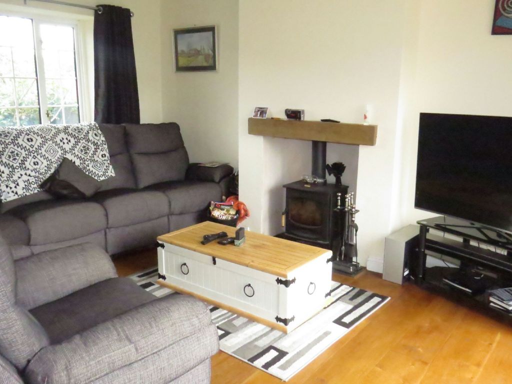 Property photo 2 of 7 Lounge - Dining Room