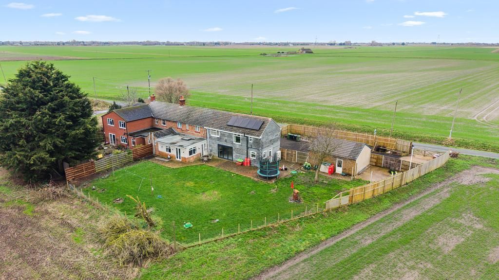 Property photo 3 of 15 Photo 3