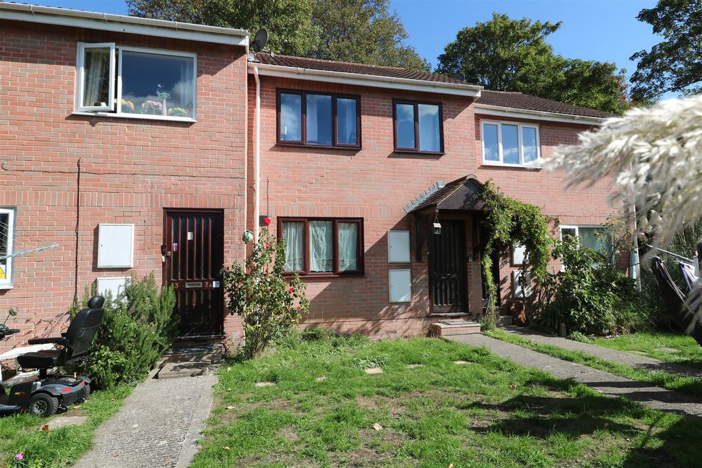 Property photo 1 of 8 Img_4486.Jpg