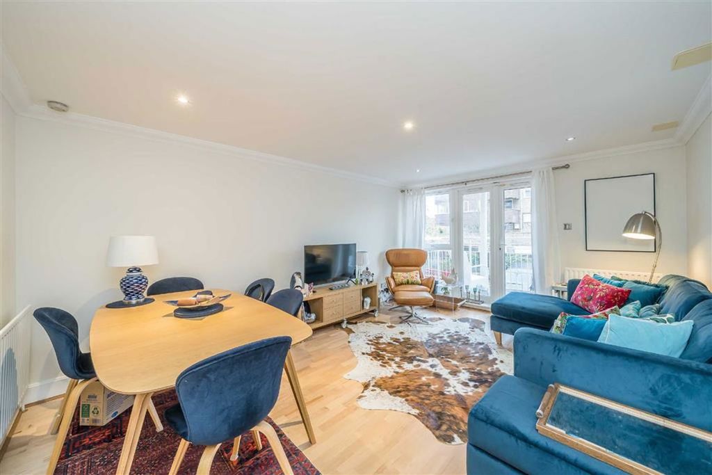 Property photo 2 of 6