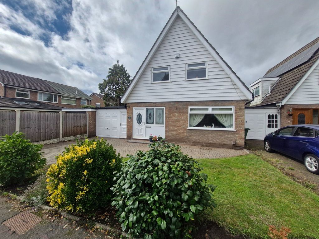 Property photo 1 of 27