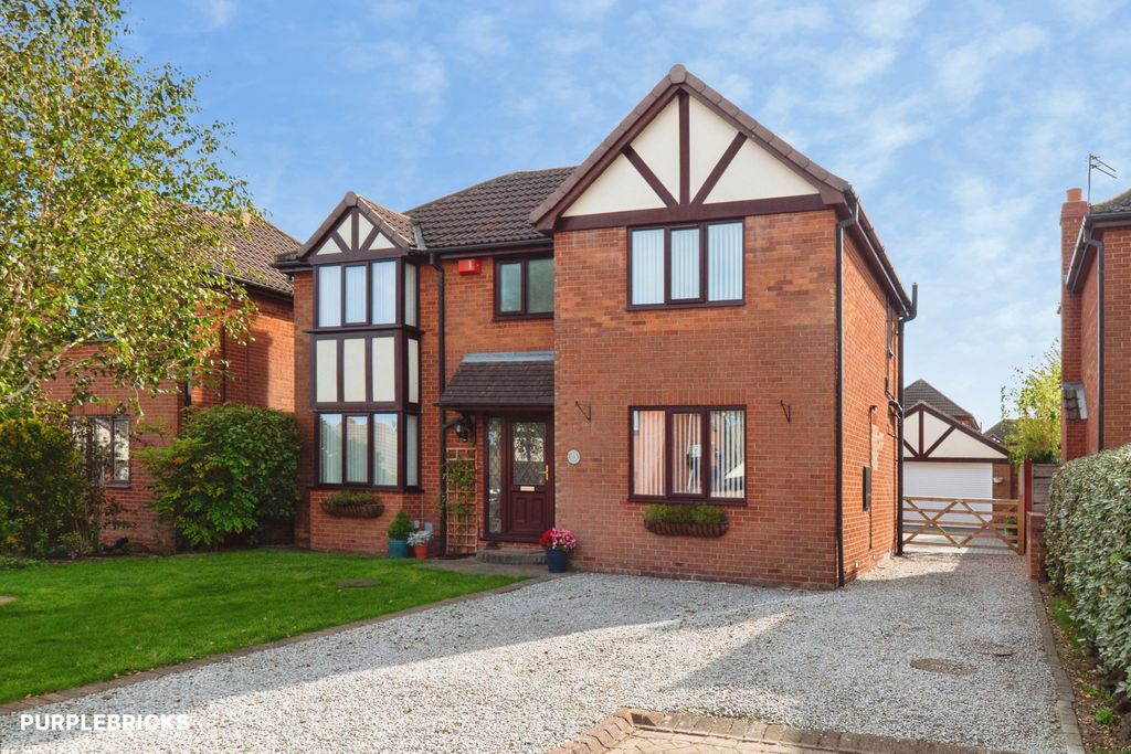 Property photo 2 of 30