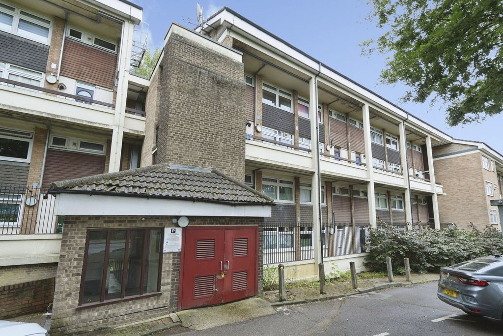 Property photo 1 of 16 Pbox-Img.Jpg