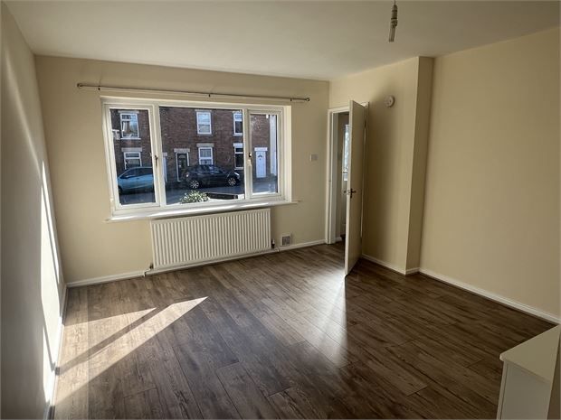 Property photo 2 of 9 Picture 2