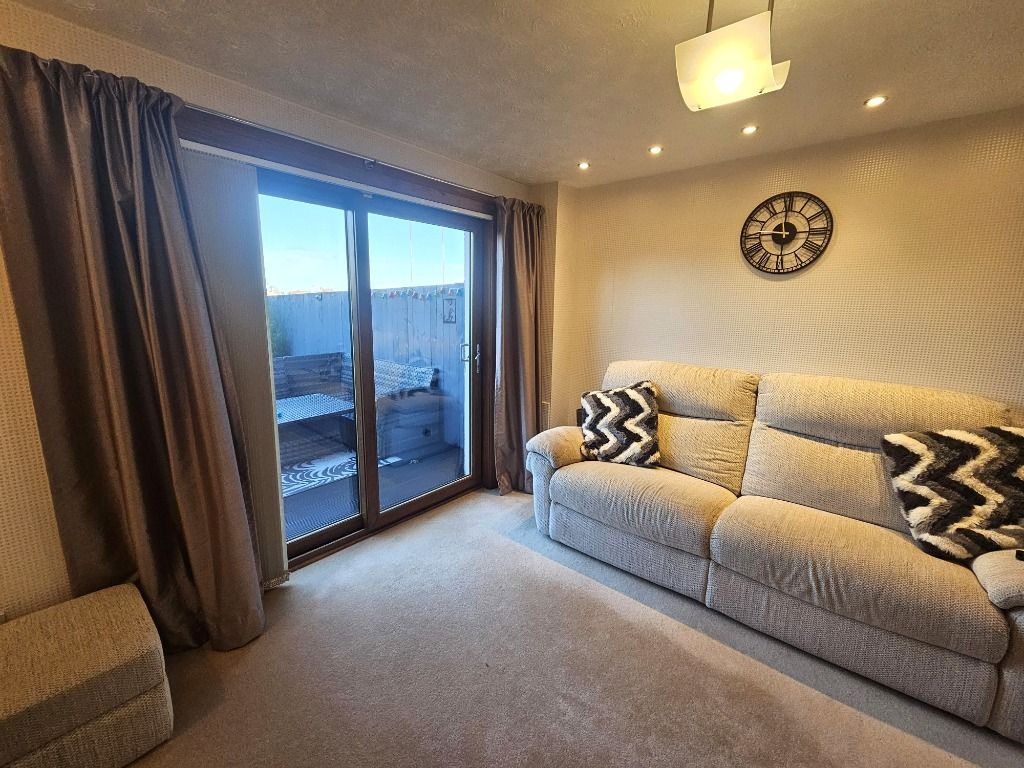 Property photo 3 of 14 Photo 3