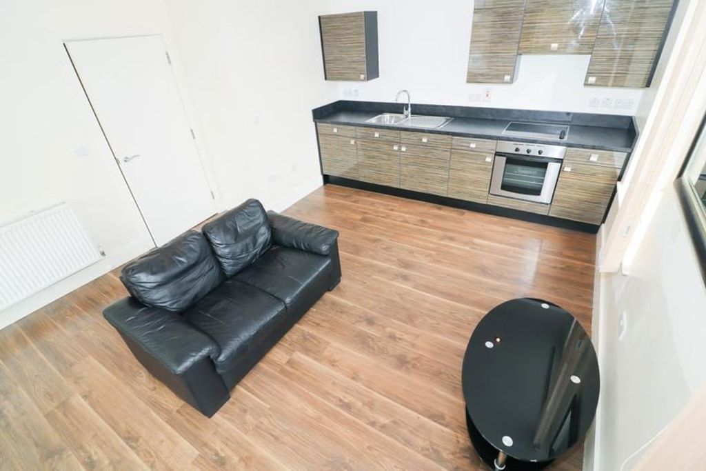 Property photo 3 of 22