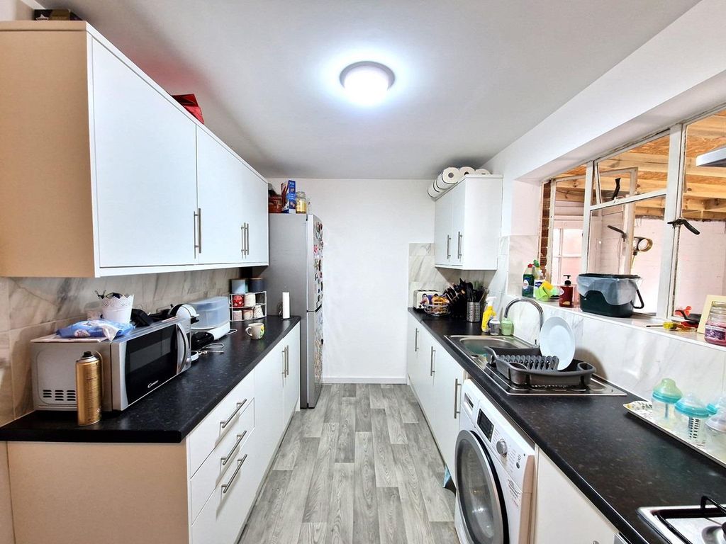 Property photo 3 of 12 O_1Hb46Bimj1Kbu124c1Cr94Bn1E5P4.Jpeg