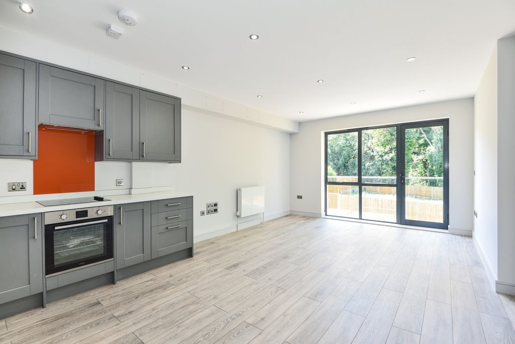 Property photo 2 of 6 333377 (2)