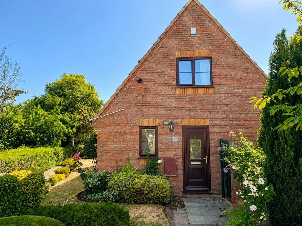 Property photo 1 of 18