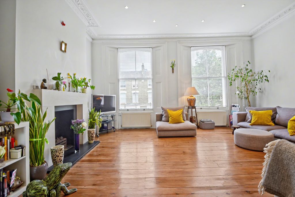 Property photo 3 of 20