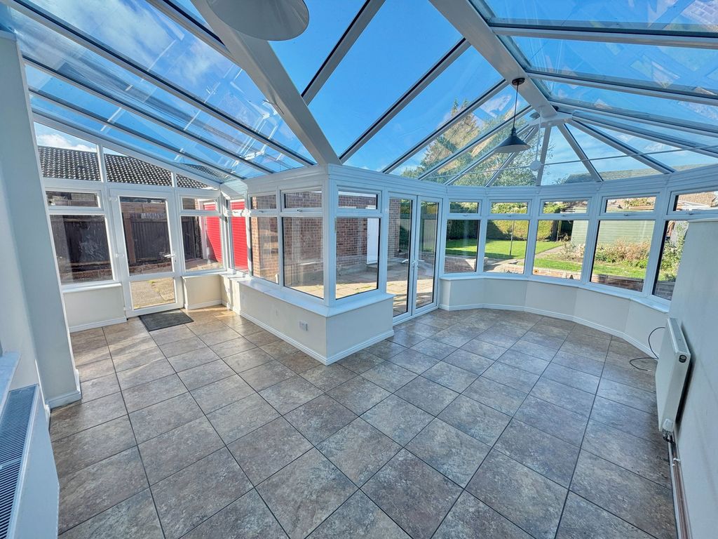 Property photo 3 of 25