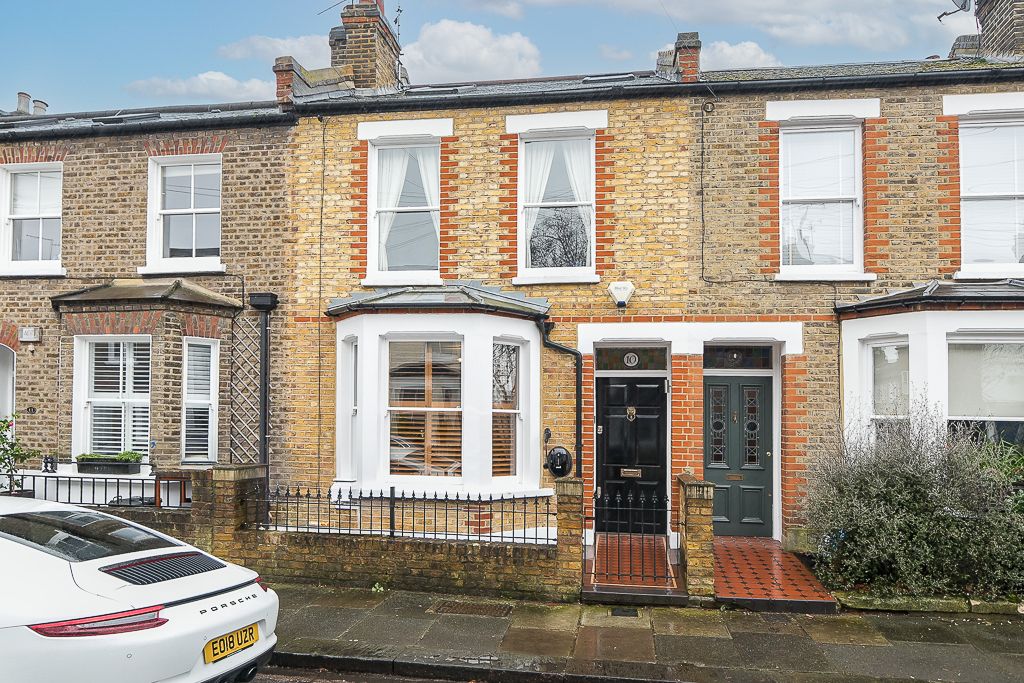 Property photo 1 of 12