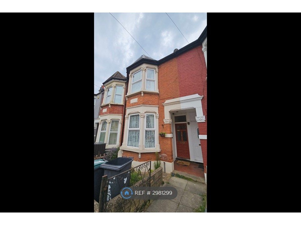 Property photo 1 of 2