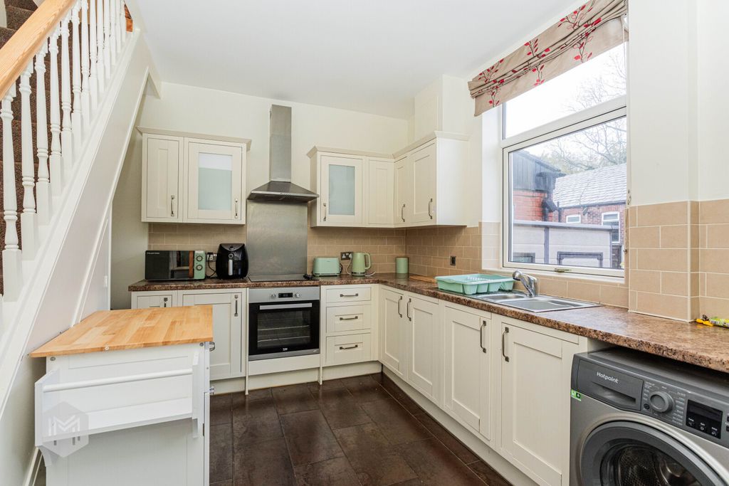 Property photo 2 of 15 Picture No. 09