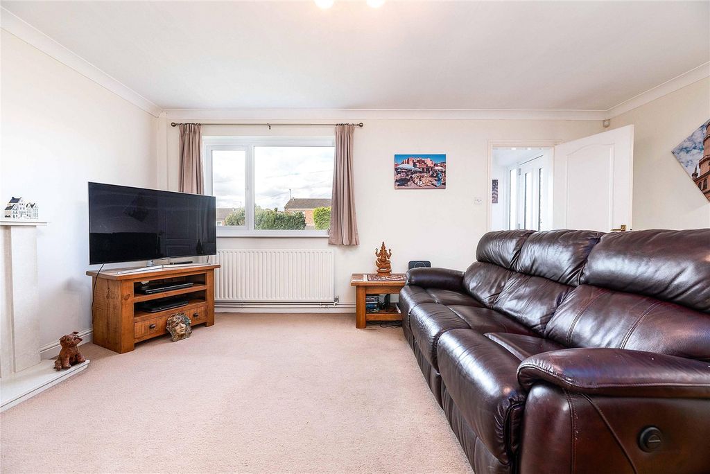 Property photo 3 of 23 Picture No. 08