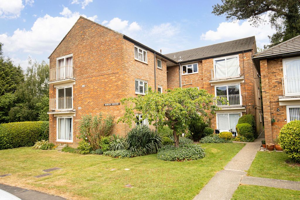 Property photo 1 of 11
