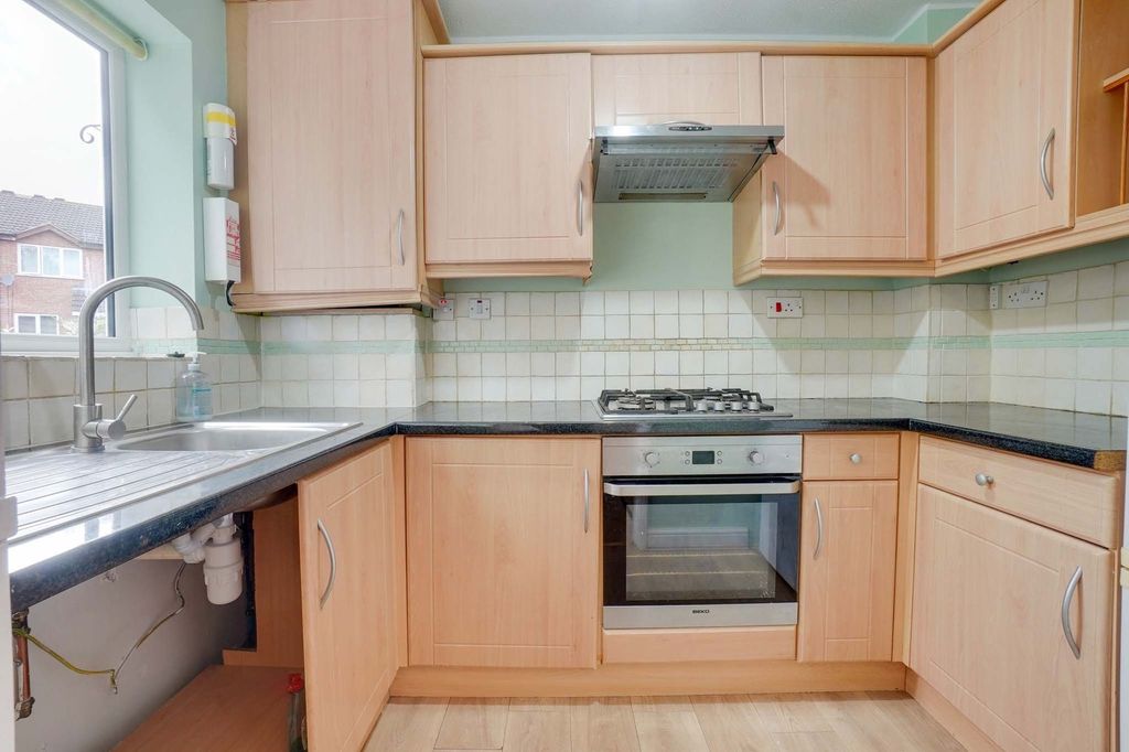 Property photo 2 of 15