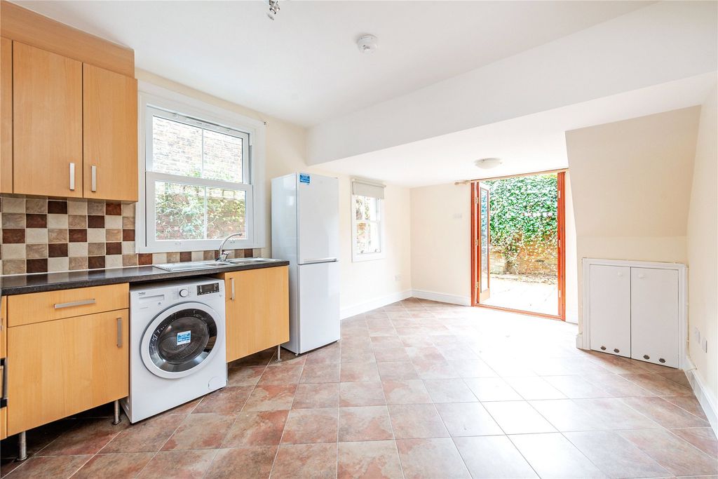 Property photo 1 of 11 Picture No. 13