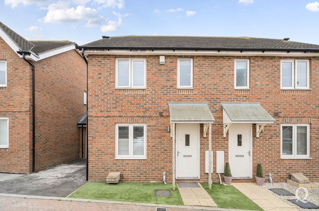 Property photo 1 of 20 8c513d76-0Dd5-46B...