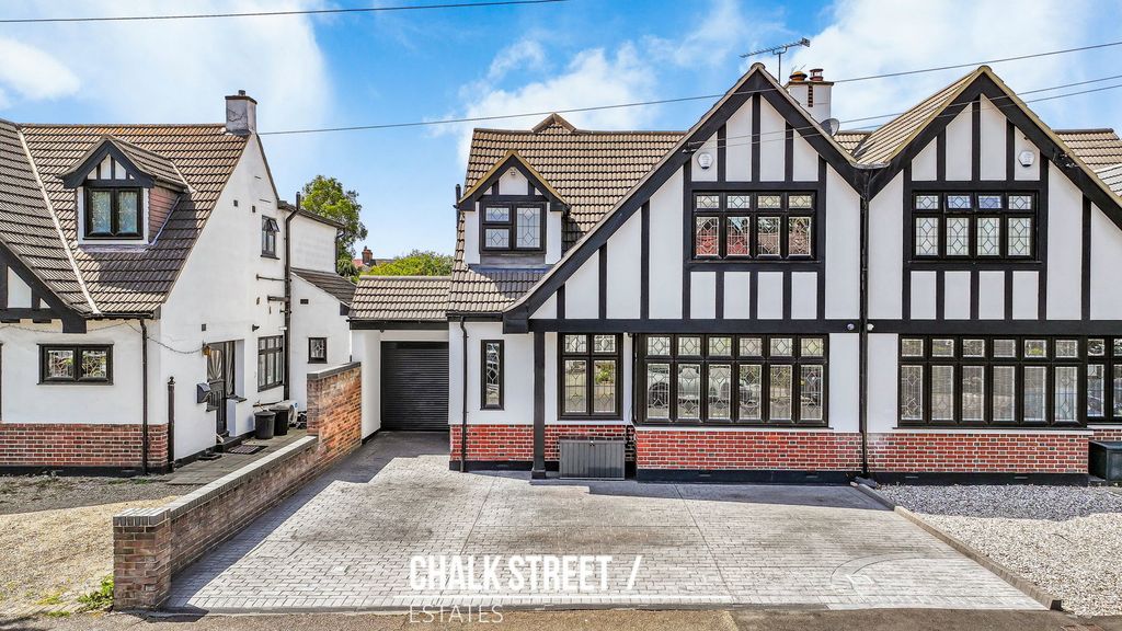 Property photo 1 of 37