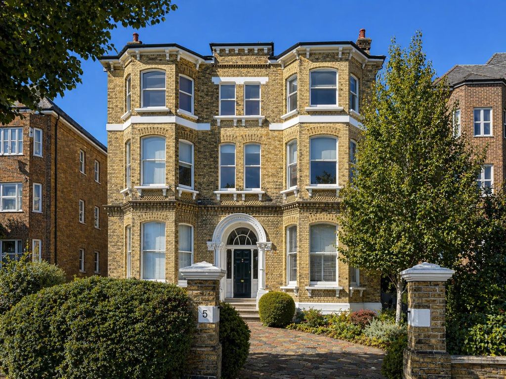 Property photo 1 of 11 Front.Png