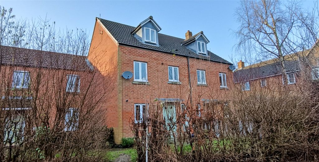 Property photo 2 of 23 Picture No. 28