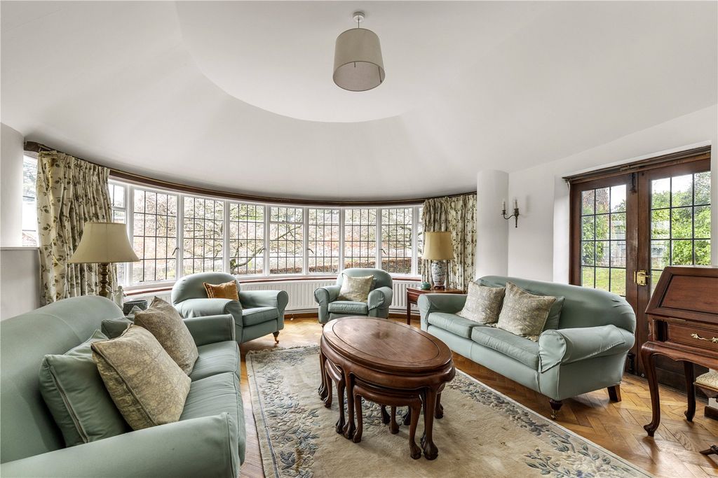 Property photo 3 of 23 Drawing Room