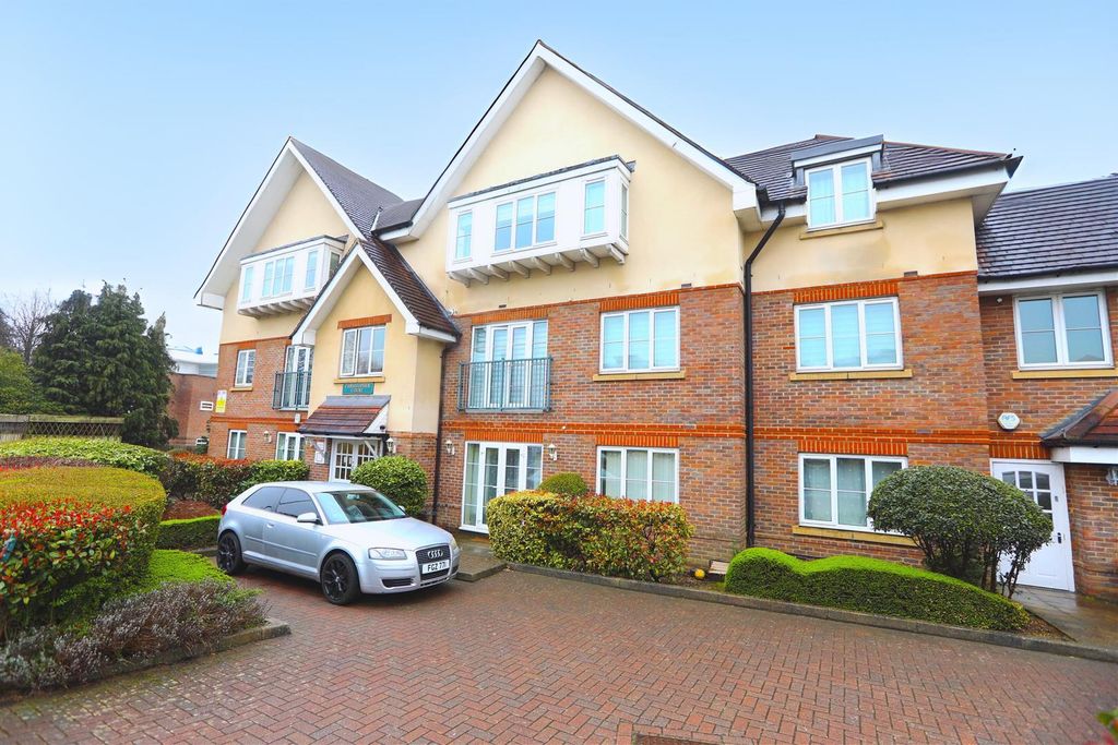 Property photo 1 of 7