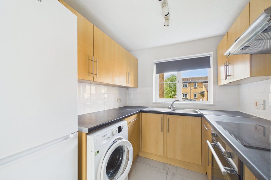 Property photo 3 of 5 Picture No. 02