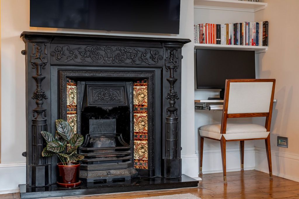 Property photo 3 of 13 Picture No. 02