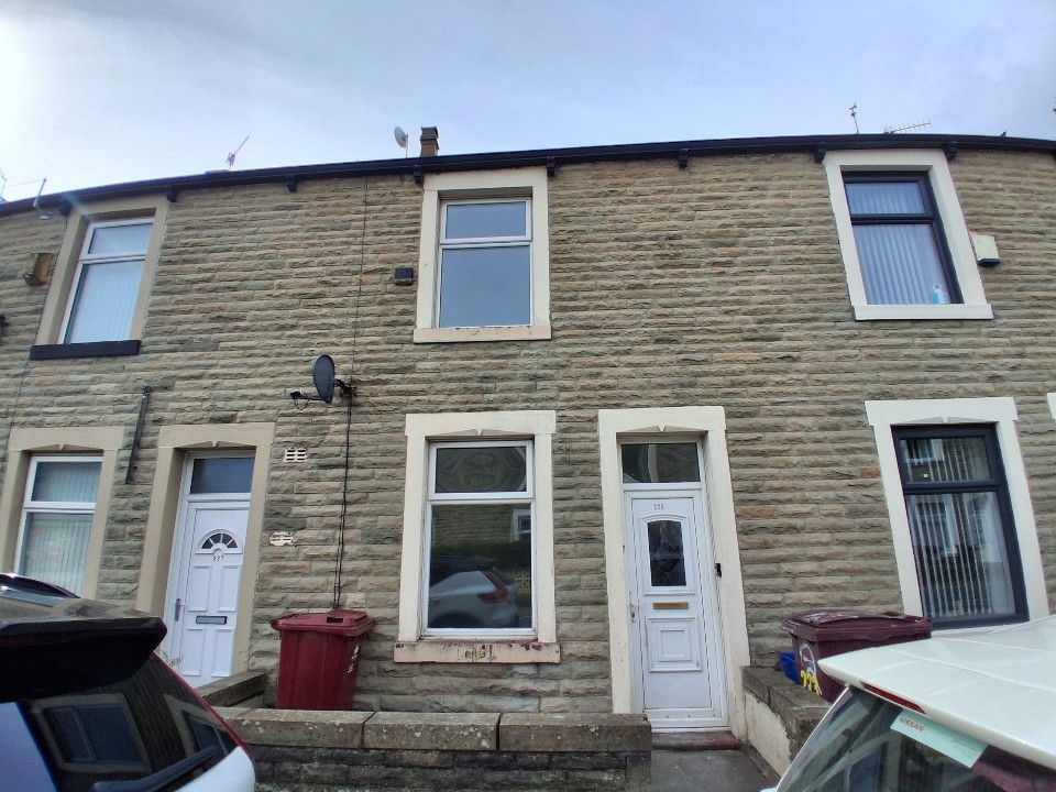 Property photo 1 of 20